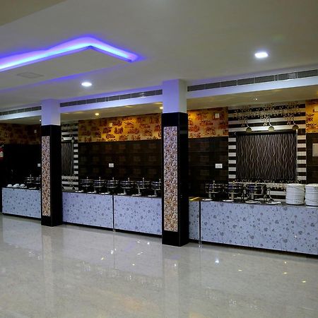 فندق Rājahmundryفي  Venky'S Delight المظهر الخارجي الصورة